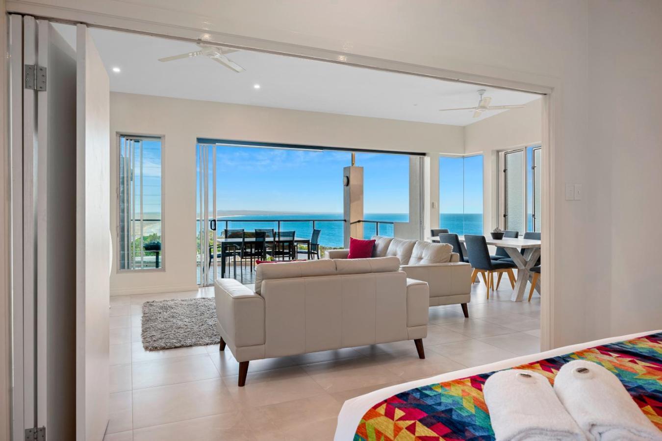 Rainbow Ocean Palms Resort Рэйнбоу-Бич Экстерьер фото